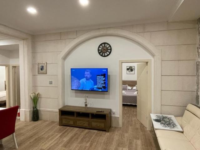 Villa Luce Mit Pool Makarska Dış mekan fotoğraf