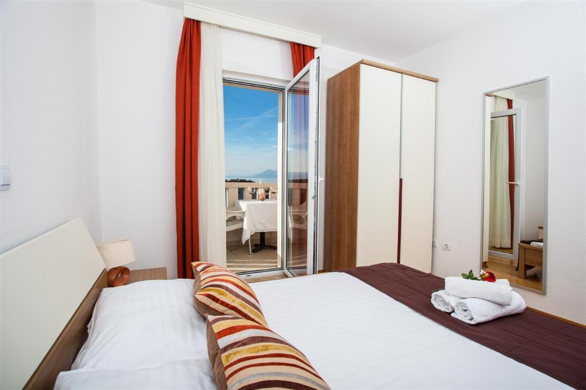 Villa Luce Mit Pool Makarska Dış mekan fotoğraf