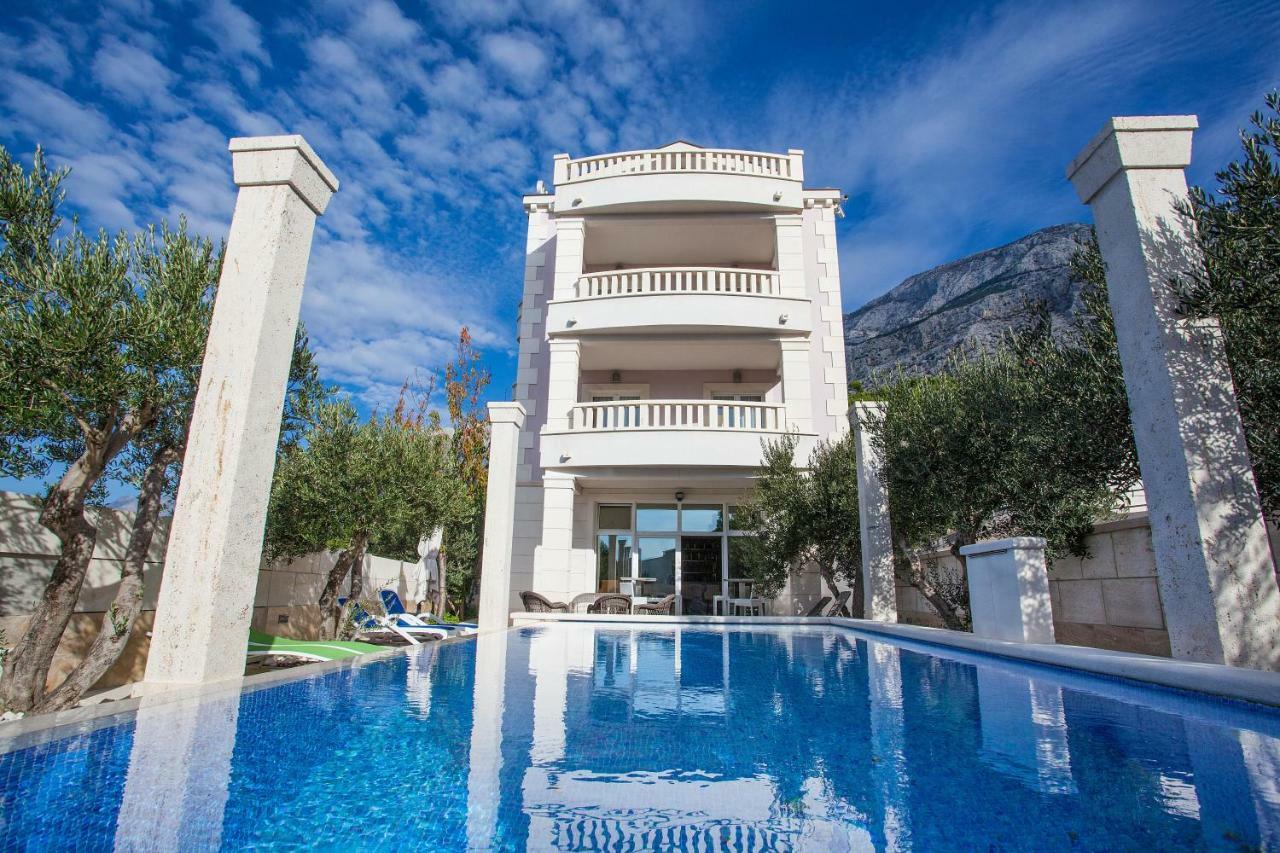 Villa Luce Mit Pool Makarska Dış mekan fotoğraf