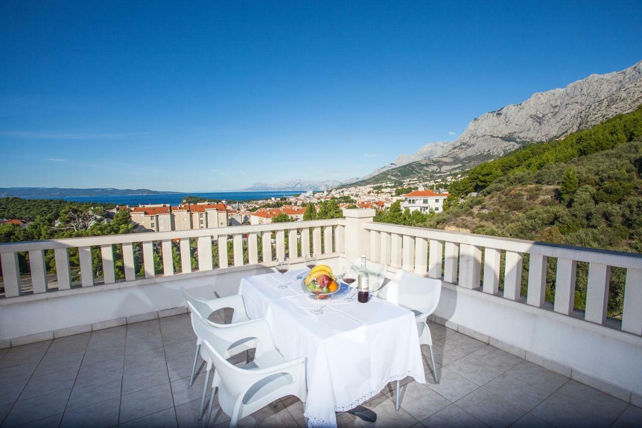 Villa Luce Mit Pool Makarska Oda fotoğraf